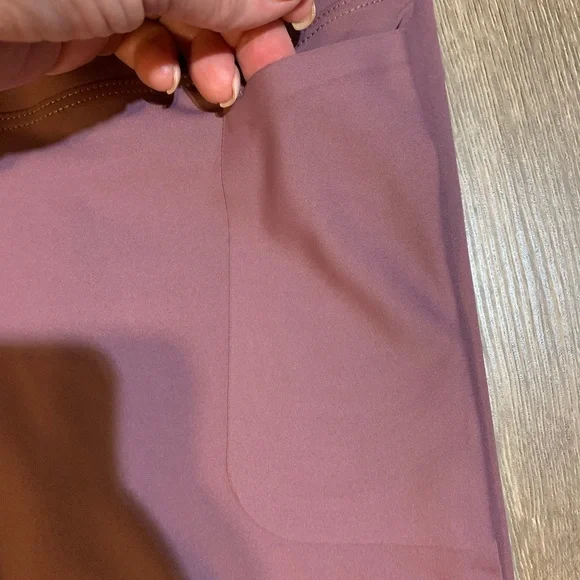 lululemon athletica Leggings in Velvet Dust  Sz. XL NWOT - Picture 3 of 4